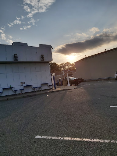 Beauty Salon «Josef Barber Shop», reviews and photos, 2220 Hylan Blvd, Staten Island, NY 10306, USA