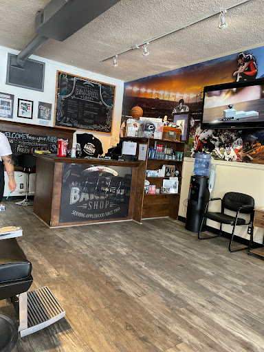 Barber Shop «Applewood Village Barbershop», reviews and photos, 2070 Youngfield St, Lakewood, CO 80215, USA