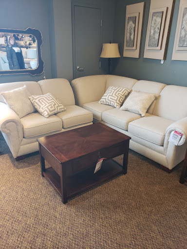 Furniture Store «The Furniture Mart - Fridley», reviews and photos, 5401 E River Rd Service Road, Fridley, MN 55421, USA