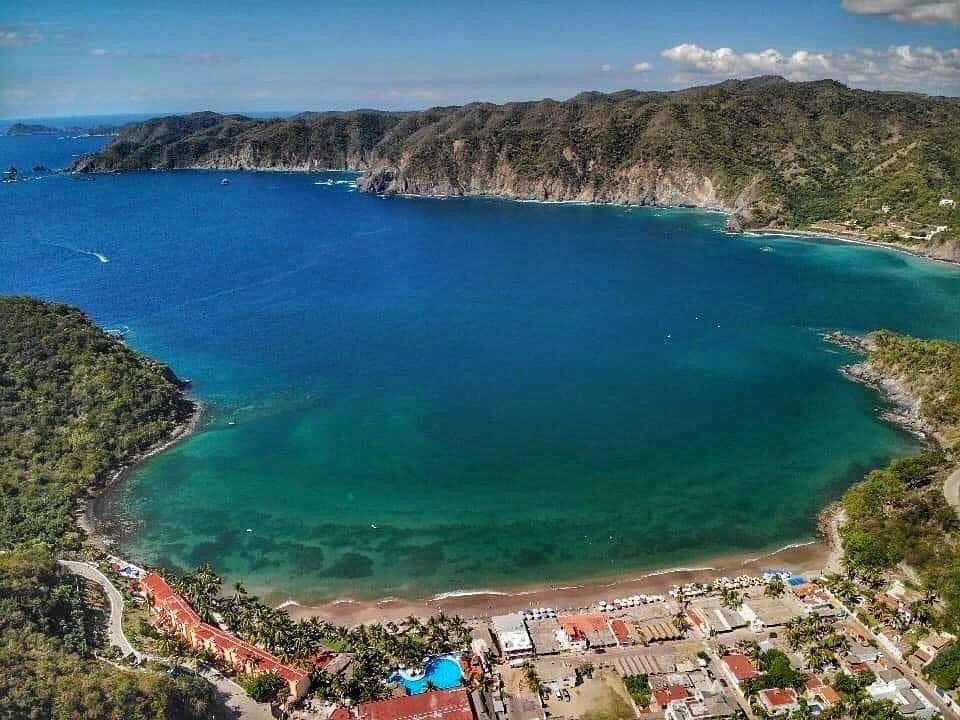 Foto von Playa Cuastecomates - beliebter Ort unter Entspannungskennern