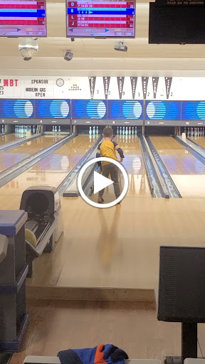 Bowling Alley «Wallenpaupack Bowling Center», reviews and photos, 15 Bowling Center Ln, Hawley, PA 18428, USA