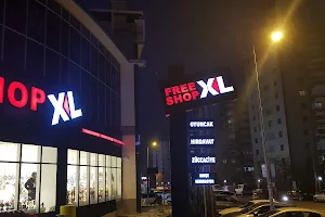 Free Shop XL image