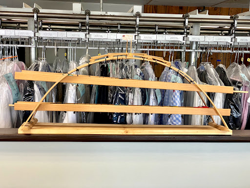 Dry Cleaner «BridgeCity Cleaners», reviews and photos, 5160 SW Beaverton Hillsdale Hwy, Portland, OR 97221, USA