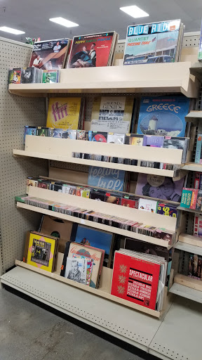 Thrift Store «Volunteers of America Thrift Store», reviews and photos, 1135 N Belsay Rd, Burton, MI 48509, USA