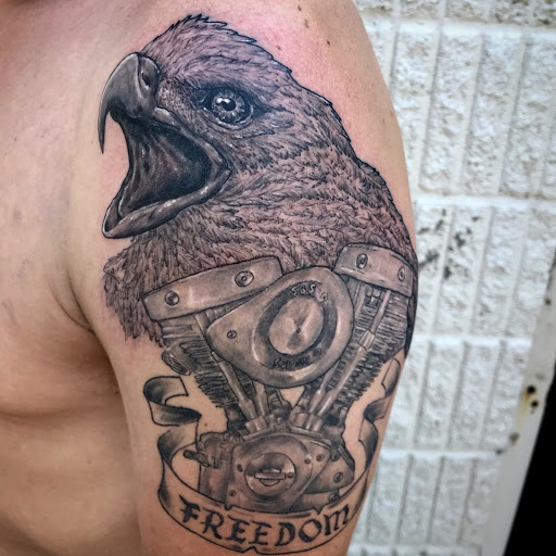 Tattoo Shop «Tattoo Asylum», reviews and photos, 8495 Plaza Blvd NE A, Minneapolis, MN 55432, USA