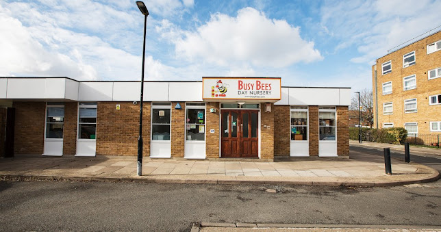 Reviews of Busy Bees at Greenwich in London - School