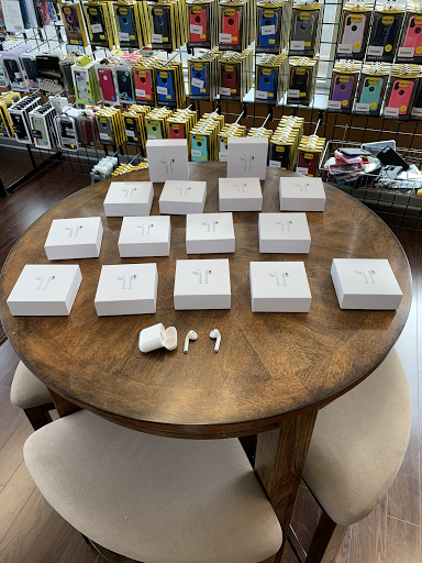 Cell Phone Store «Abington Phone Repair», reviews and photos, 1751 Old York Rd, Abington, PA 19001, USA