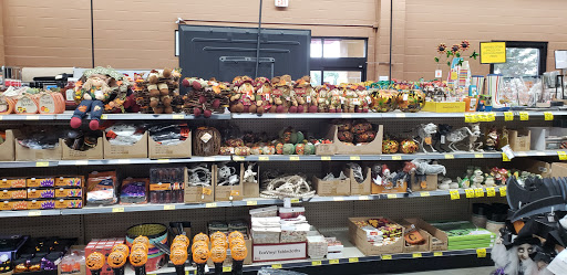 Grocery Store «Grocery Outlet Bargain Market», reviews and photos, 1951 NE 3rd St, Prineville, OR 97754, USA