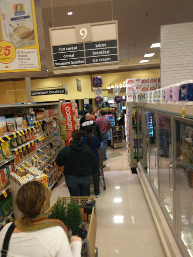 Grocery Store «Safeway», reviews and photos, 1235 Stratford Ave, Dixon, CA 95620, USA
