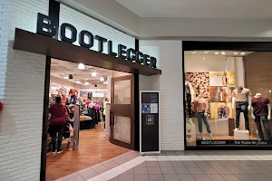 Sevenoaks Shopping Centre image