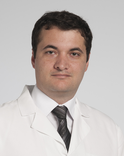 Dr. Leonardo Frizon - Neurocirurgião - Especialista em Dor e Distúrbios do movimento