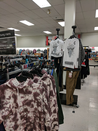 Department Store «T.J. Maxx», reviews and photos, 561 US-1, Edison, NJ 08817, USA