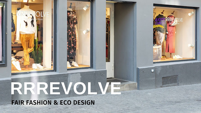 Rezensionen über RRREVOLVE Fair Fashion Store in Zürich - Bekleidungsgeschäft