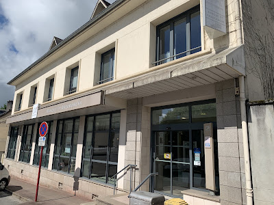 Crédit Agricole Centre Ouest à Saint-Yrieix-la-Perche