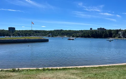 Horseshoe Island Park image