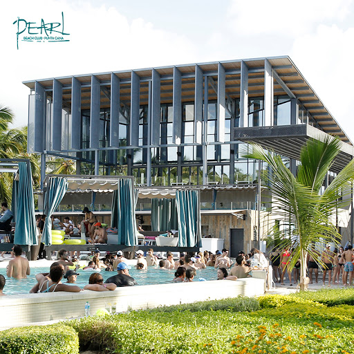 Beach pubs Punta Cana