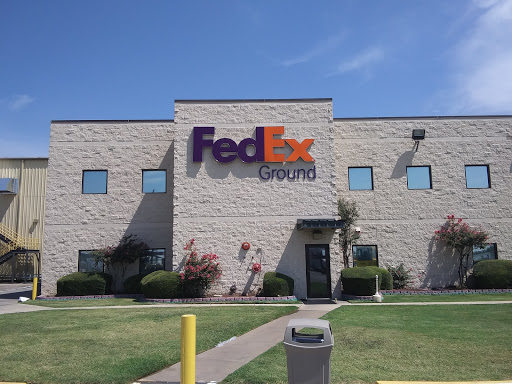 Mailing Service «FedEx Ground», reviews and photos, 4901 Village Creek Rd, Fort Worth, TX 76119, USA