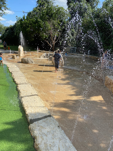 Water Park «The Quarry Splash Pad at Williamson County Southwest Regional Park», reviews and photos, 3005 County Road 175, Leander, TX 78641, USA