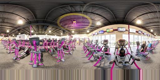 Gym «Planet Fitness», reviews and photos, 1001 SE Tualatin Valley Hwy, Hillsboro, OR 97123, USA