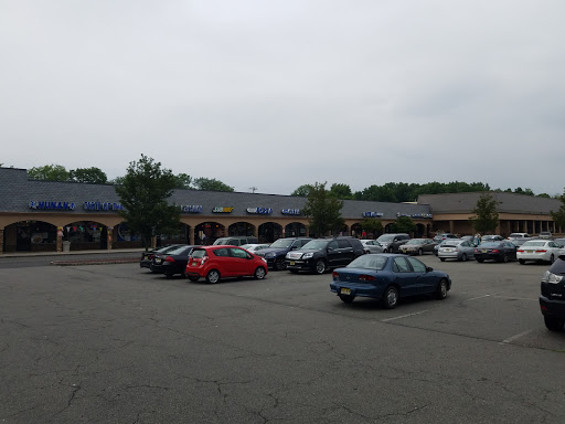 Shopping Mall «Lyons Mall», reviews and photos, 26 Lyons Mall, Basking Ridge, NJ 07920, USA