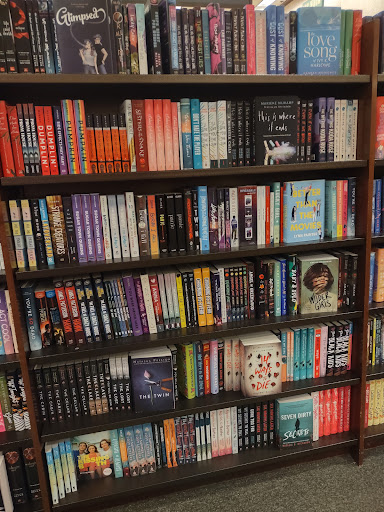 Book Store «Barnes & Noble», reviews and photos, 14790 Greyhound Plaza, Carmel, IN 46032, USA