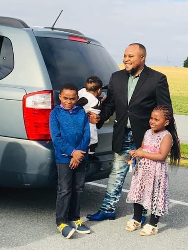 Print Shop «FedEx Office Print & Ship Center», reviews and photos, 1958 Fruitville Pike, Lancaster, PA 17601, USA