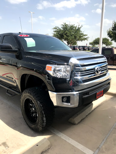 Car Dealer «Chuck Nash Auto Group», reviews and photos, 3209 I-35, San Marcos, TX 78666, USA