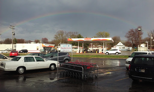 Grocery Store «IGA», reviews and photos, 500 W Broadway St, Loogootee, IN 47553, USA