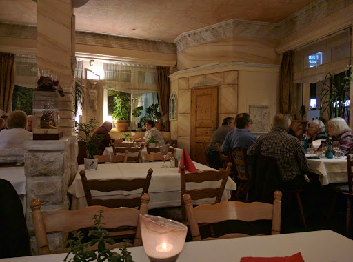 Restaurant Syrtaki Im Holzhof