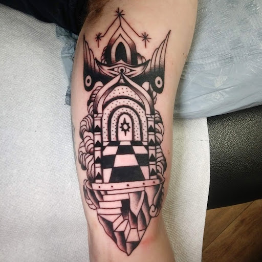 Tattoo Shop «Two Headed Dog Tattoo Studio», reviews and photos, 189 Changebridge Rd #3, Montville, NJ 07045, USA