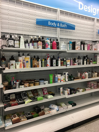 Clothing Store «Ross Dress for Less», reviews and photos, 194 Donahue St, Sausalito, CA 94965, USA