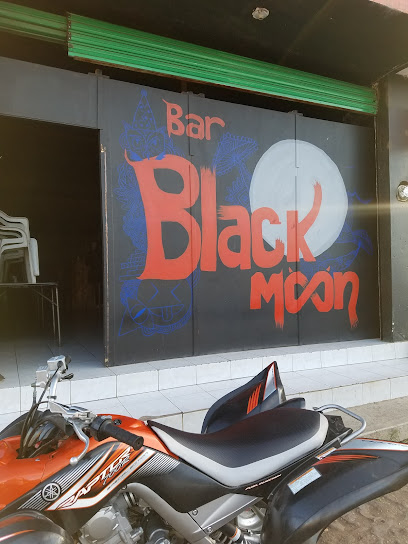 Bar Black Moon