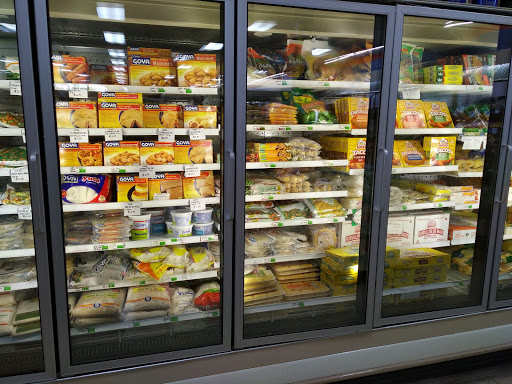 Clothing Store «GoodWill», reviews and photos, 1356 E Vine St, Kissimmee, FL 34744, USA