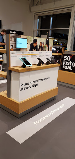 Cell Phone Store «Verizon», reviews and photos, 21040 Frederick Rd g, Germantown, MD 20876, USA