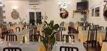 Atmosphère du Restaurant portugais La Terrasse Du Churrasco à Poigny - n°10