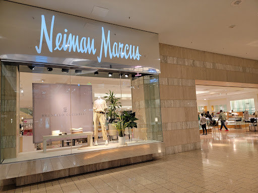 Neiman Marcus, 1200 Morris Turnpike, Short Hills, NJ 07078, USA, 