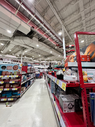 Department Store «BrandsMart USA», reviews and photos, 4320 NW 167th St, Miami Gardens, FL 33054, USA