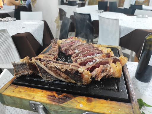 Braceria Steak&Co in Mileto, Provincia di Vibo Valentia