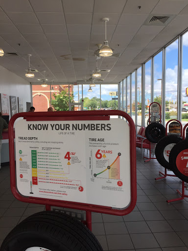Tire Shop «Discount Tire Store - Greenville, SC», reviews and photos, 1408 Woodruff Rd, Greenville, SC 29607, USA