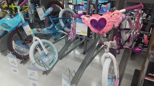 Discount Store «Walmart», reviews and photos, 50 N MacDade Blvd, Glenolden, PA 19036, USA