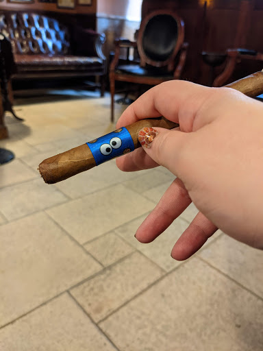 Tobacco Shop «Uhle Tobacco Company», reviews and photos, 114 W Wisconsin Ave, Milwaukee, WI 53203, USA