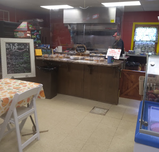 Grocery Store «Omps Grocery», reviews and photos, 17050 Bloomery Pike, Capon Bridge, WV 26711, USA