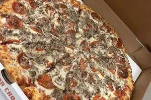 Guy's Pizza image