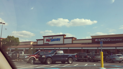 Pet Supply Store «PetSmart», reviews and photos, 211 W Alexander St A, Plant City, FL 33563, USA