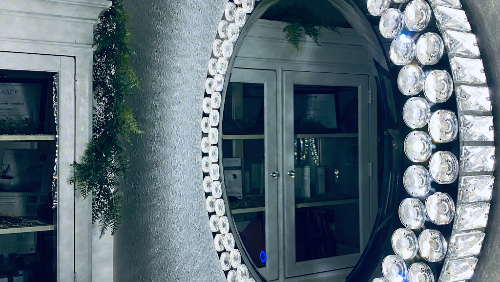 Glow Beauty by Desiree 34239