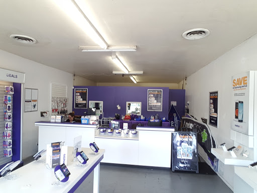 MetroPCS Authorized Dealer, 1015 S Montebello Blvd, Montebello, CA 90640, USA, 