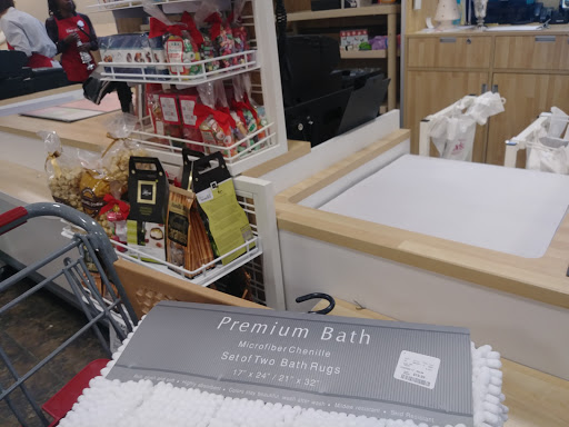 Department Store «HomeGoods», reviews and photos, 11100 W Burleigh St #140, Wauwatosa, WI 53222, USA