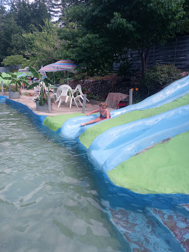 Water Park «Sun Crest Water Park», reviews and photos, 6806 All Healing Springs Rd, Taylorsville, NC 28681, USA