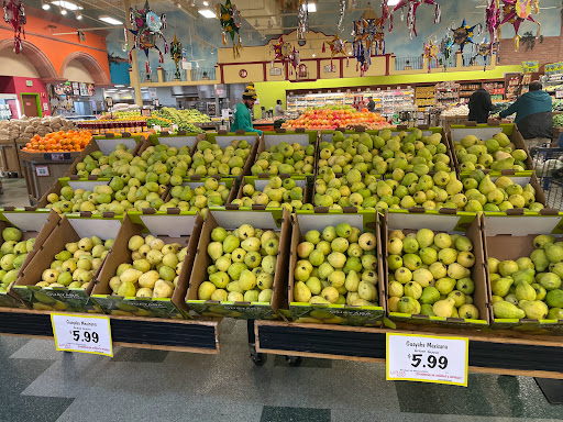 Grocery Store «La Plaza Market», reviews and photos, 3225 N Tracy Blvd, Tracy, CA 95376, USA