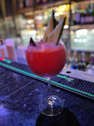 Photo n°84 de La Reverie - Bar Restaurant Club à Paris ()